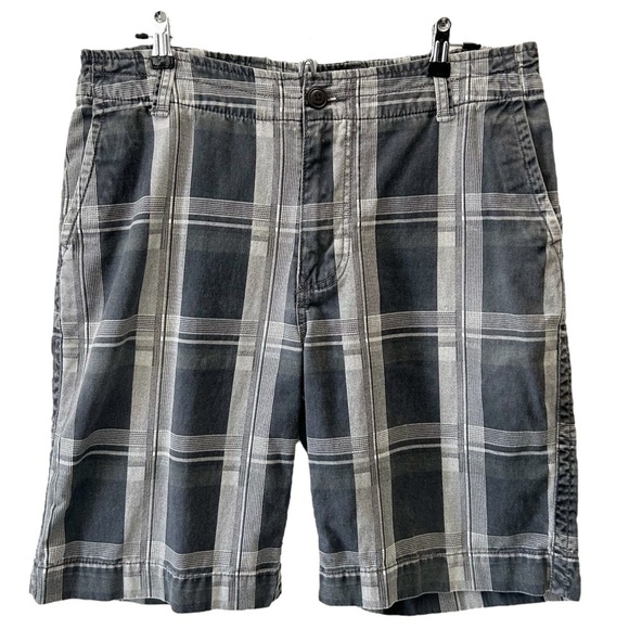 Cherokee Men's Flat Front Cotton Chino Shorts Black and Gray Plaid Size 34 - Picture 1 of 13